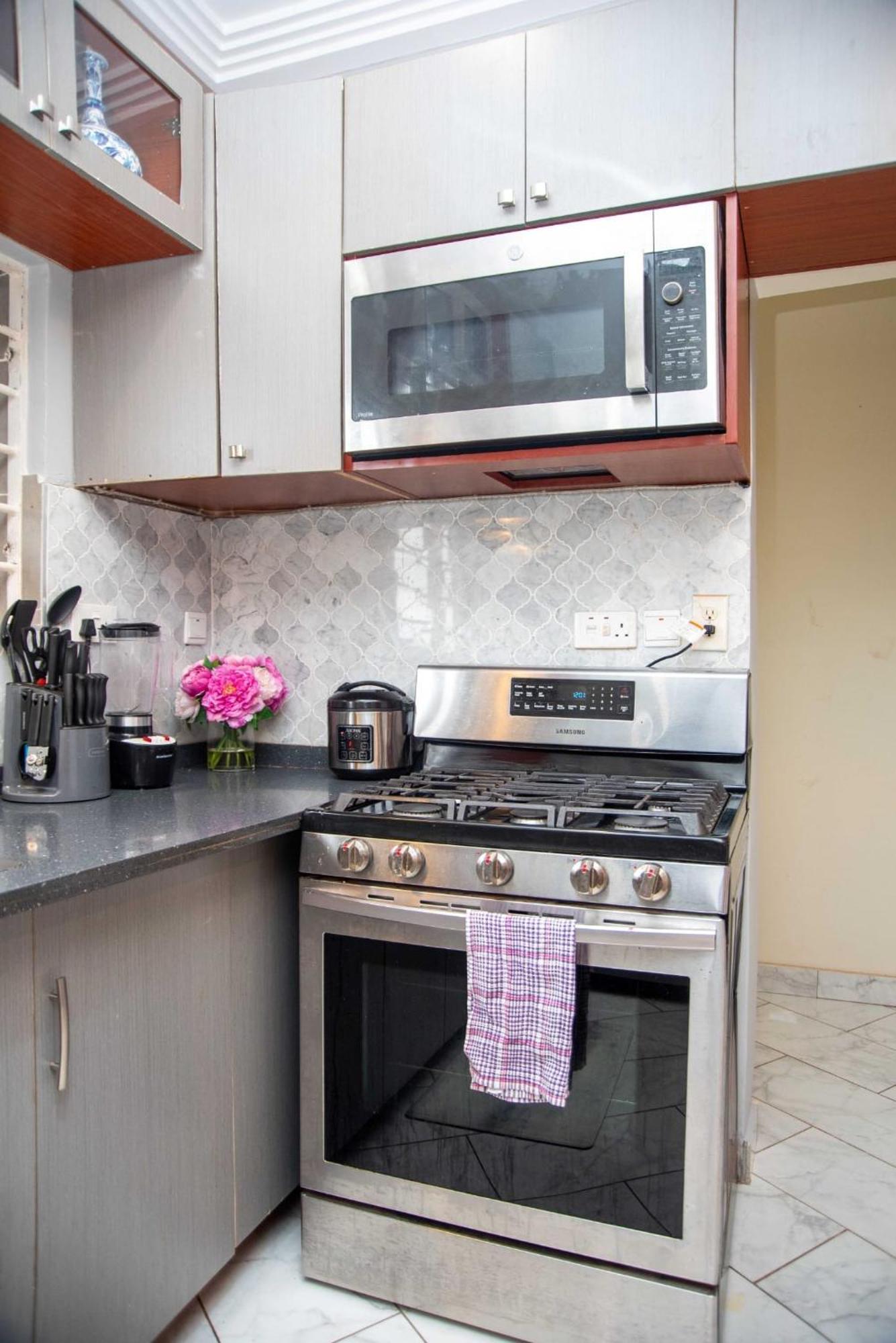 Seyramz Palace - Free Airport Pick Up - High Speed Starlink Wifi - Car Rental Tamale Exteriér fotografie